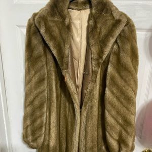 Vintage 80’s dubrowsky & Perlbinder faux fur coat
